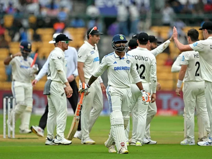 IND vs NZ Live Score, Day 2, 1st Test: New Zealand 143/2, leads India by 97 runs; Jadeja removes Young