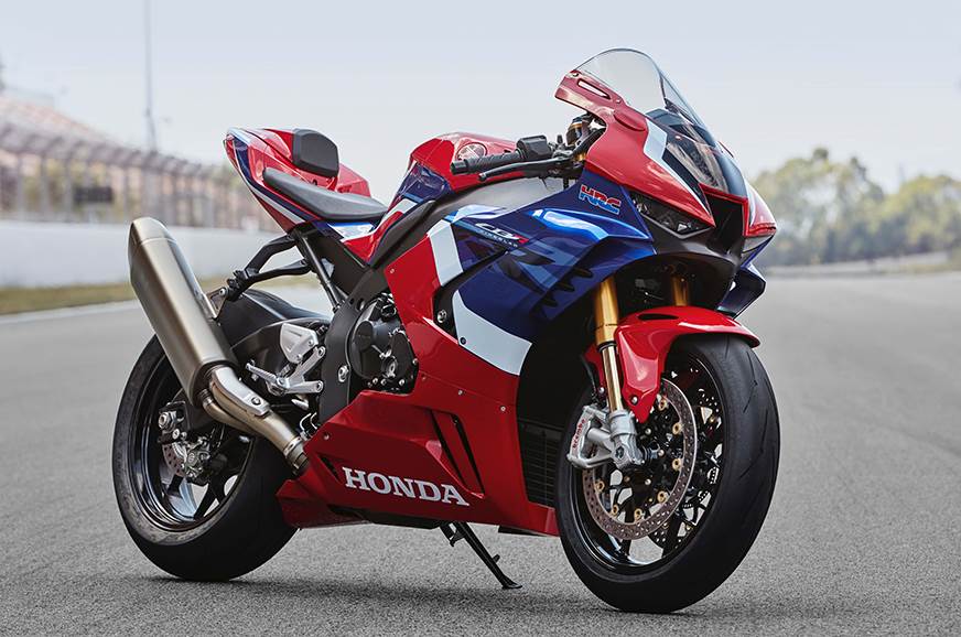 20200730063629_2020-Honda-CBR1000RR-R-Fireblade-SP-2